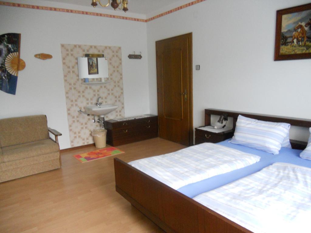 Ferienwohnung Gerti Kalt Lieserhofen Habitación foto