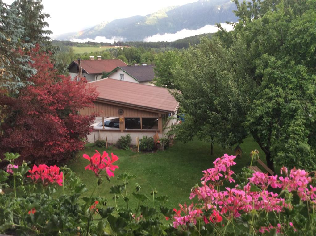 Ferienwohnung Gerti Kalt Lieserhofen Exterior foto
